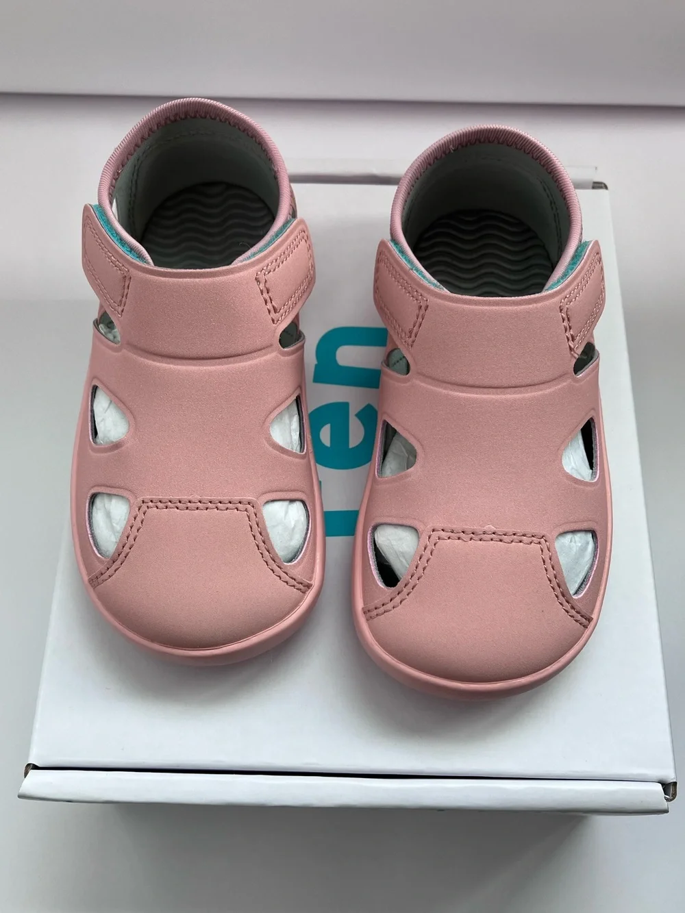 NIB Ten Little Size 7.5 Kids Pink Closed-Toe Sandals with Hook-and-Loop Strap 💖